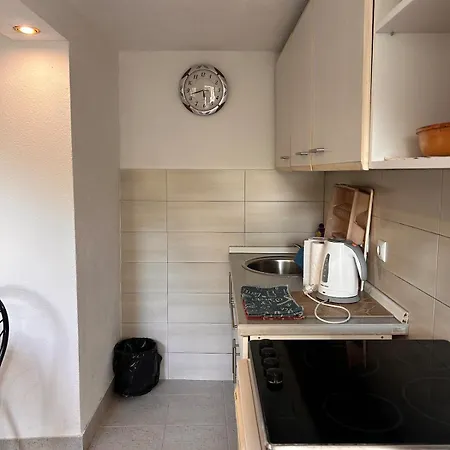 דירה Nature In The 1br 5min Walk To Hall, Free Parking סראייבו